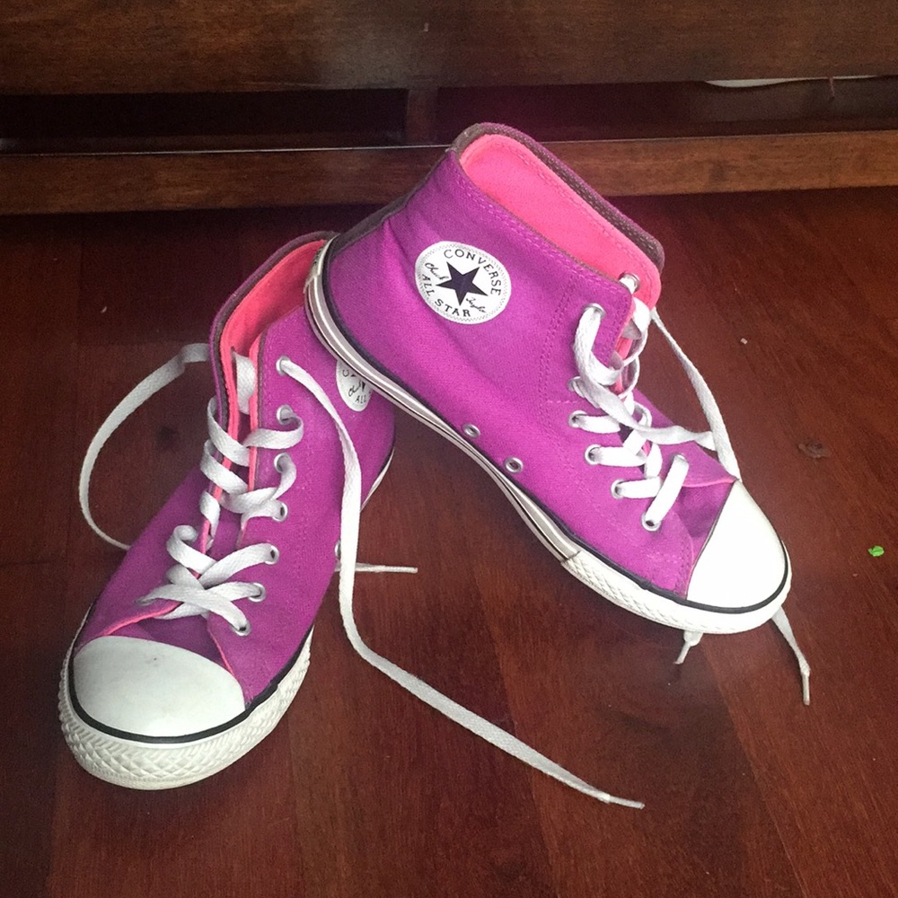 Converse - Picture 2 of 6